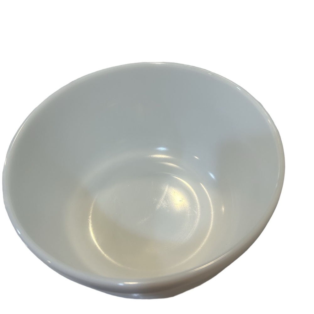 Pyrex Vintage Hamilton Beach White Bowl